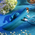 Adam & Eve SHIMMY & SHAKE VELVET RABBIT - Blue 22.4 cm USB Rechargeable Rabbit Vibrator - Image 7