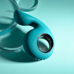Evolved THUMBS UP - Green USB Rechargeable Stimulator - Image 4