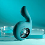 Evolved THUMBS UP - Green USB Rechargeable Stimulator - Image 5