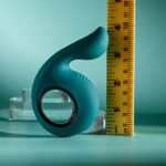 Evolved THUMBS UP - Green USB Rechargeable Stimulator - Image 8