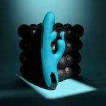 Evolved BUNNY TAPPER - Blue 20 cm USB Rechargeable Rabbit Vibrator with Flicking Shaft - Image 3