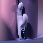 Evolved PEP TALK - Purple 23.3 cm USB Rechargeable Thrusting Vibrator with Tapping Clitoral Stimulator - Image 4