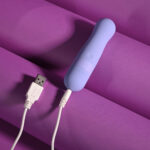 Evolved SQUISHY BULLET - Purple 11 cm USB Rechargeable Bullet - Image 9