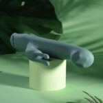 Evolved SATIN SWIRL - Green 23 cm USB Rechargeable Rabbit Vibrator with Swirling Head - Image 7