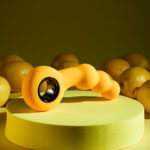 Gender X BUMBLE - Yellow 14.9 cm USB Rechargeable Butt Plug - Image 5