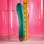 Gender X PIROUETTE - Green 20.6 cm USB Rechargeable Vibrator - Image 8