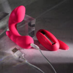 Gender X ALL ABOUT THE BASS - Pink USB Rechargeable Wearable Vibrator with Wireless Remote - Image 7