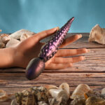 Gender X INTO THE DEEP - Purple 21.7 cm USB Rechargeable Tentacle Fantasy Massage Wand - Image 2