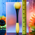 Gender X SUNFLOWER - Yellow 20 cm USB Rechargeable Massage Wand - Image 5
