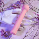 Gender X FLEXI WAND - Pink 16.6 cm USB Rechargeable Vibrator - Image 5