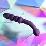 Playboy Pleasure THE SEEKER - Purple 20.3 cm USB Rechargeable Double Ended Vibrator - Image 4