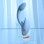 Playboy Pleasure SAPPHIRE SKY - Blue 21.6 cm USB Rechargeable Vibrator with Double Tongue Stimulator - Image 2