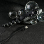 Playboy Pleasure LET IT BEAD - Black 23.1 cm USB Rechargeable Vibrating Anal Beads with Clitoral Suction - Image 9