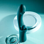 Playboy Pleasure HARMONY - Blue 22.9 cm USB Rechargeable Vibrator with Clitoral Flicker - Image 6