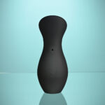 Playboy Pleasure THE JET SET - SUCKER - Black 10.3 cm Sucking Stimulator with Rechargeable Charging Case - Image 6