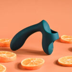Playboy Pleasure WRAPPED AROUND YOUR FINGER - Green USB Rechargeable Finger Stimulator - Image 4