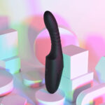 Playboy Pleasure OVERDRIVE - Black 28.2 cm USB Rechargeable Thrusting Vibrator - Image 2