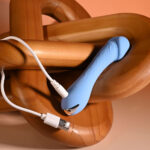 Selopa DAINTY DICK - Baby Blue 11.9 cm USB Rechargeable Mini Vibrator - Image 9