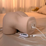 Zero Tolerance SQUIRT FOR ME XL RILEY REID - Flesh USB Rechargeable Realistic Squirting Masturbator - Image 9