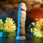Evolved REALISTIC DONG 7'' LIGHT